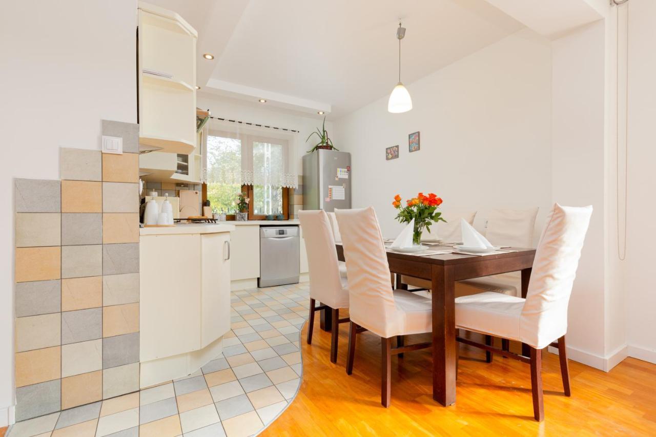 Holiday House Cinema Experience Warsaw Michalowice By Renters Villa Ngoại thất bức ảnh
