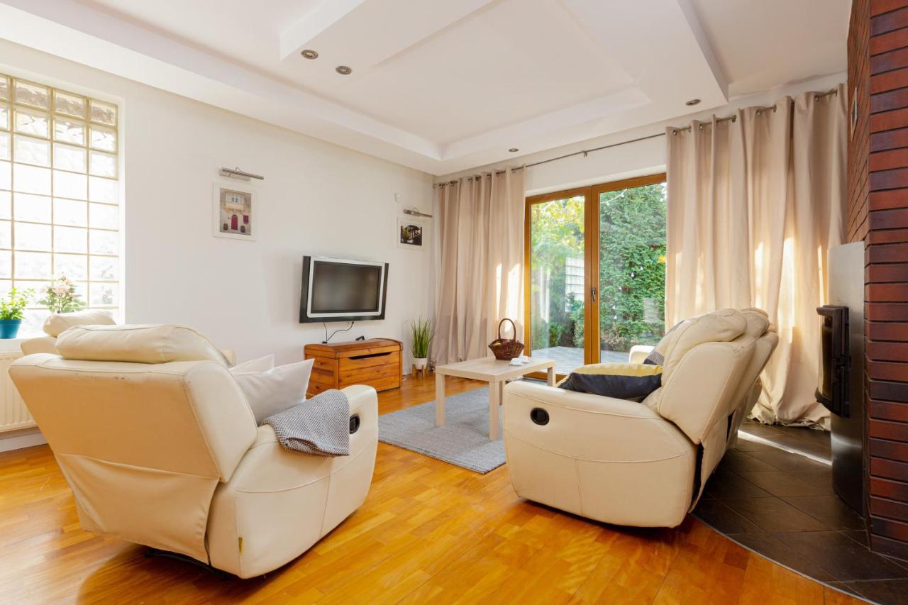 Holiday House Cinema Experience Warsaw Michalowice By Renters Villa Ngoại thất bức ảnh